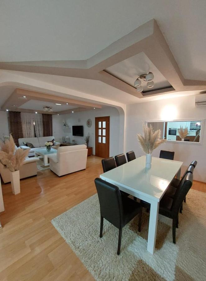 Villa Kod Bube Ljubuški エクステリア 写真