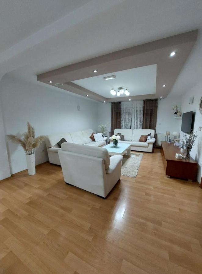 Villa Kod Bube Ljubuški エクステリア 写真