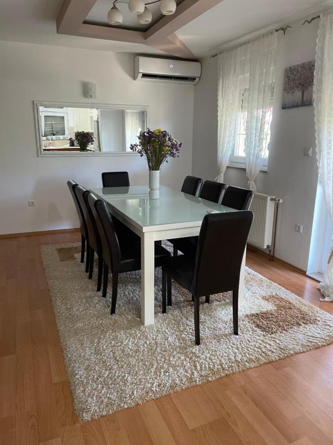 Villa Kod Bube Ljubuški エクステリア 写真